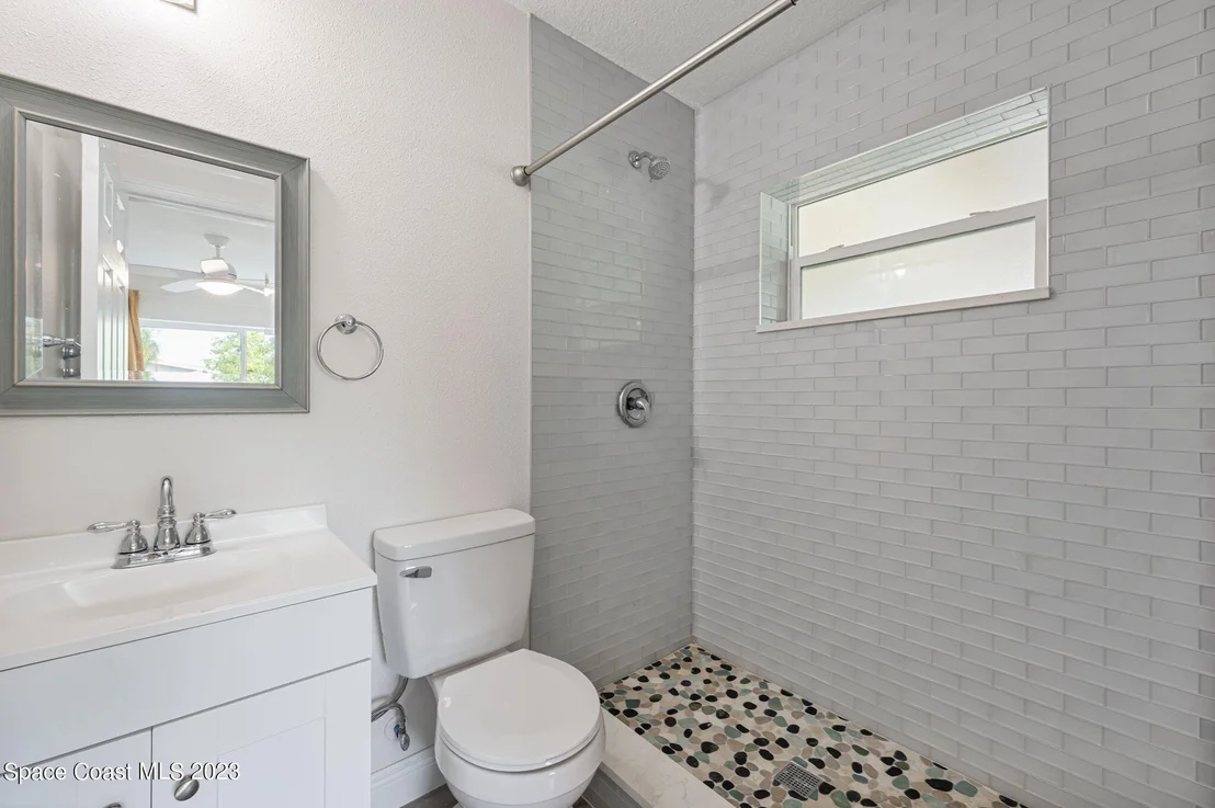 Photo of 2110 Palm Avenue