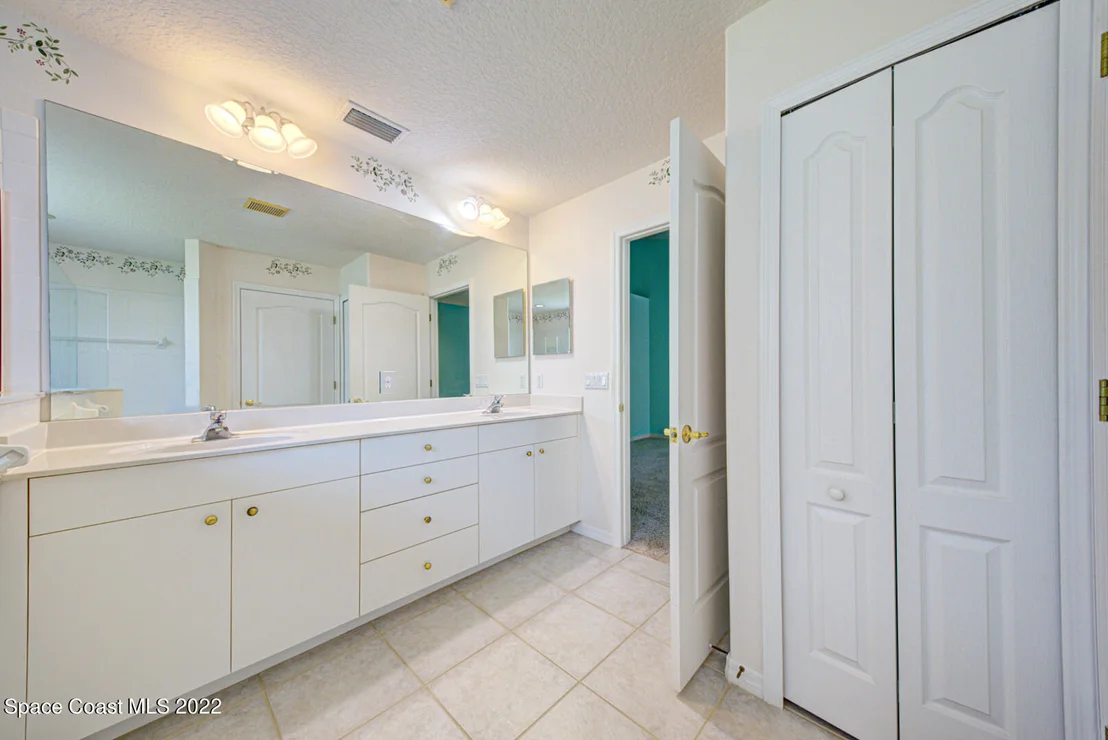 Photo of 801 Indian Oaks Drive