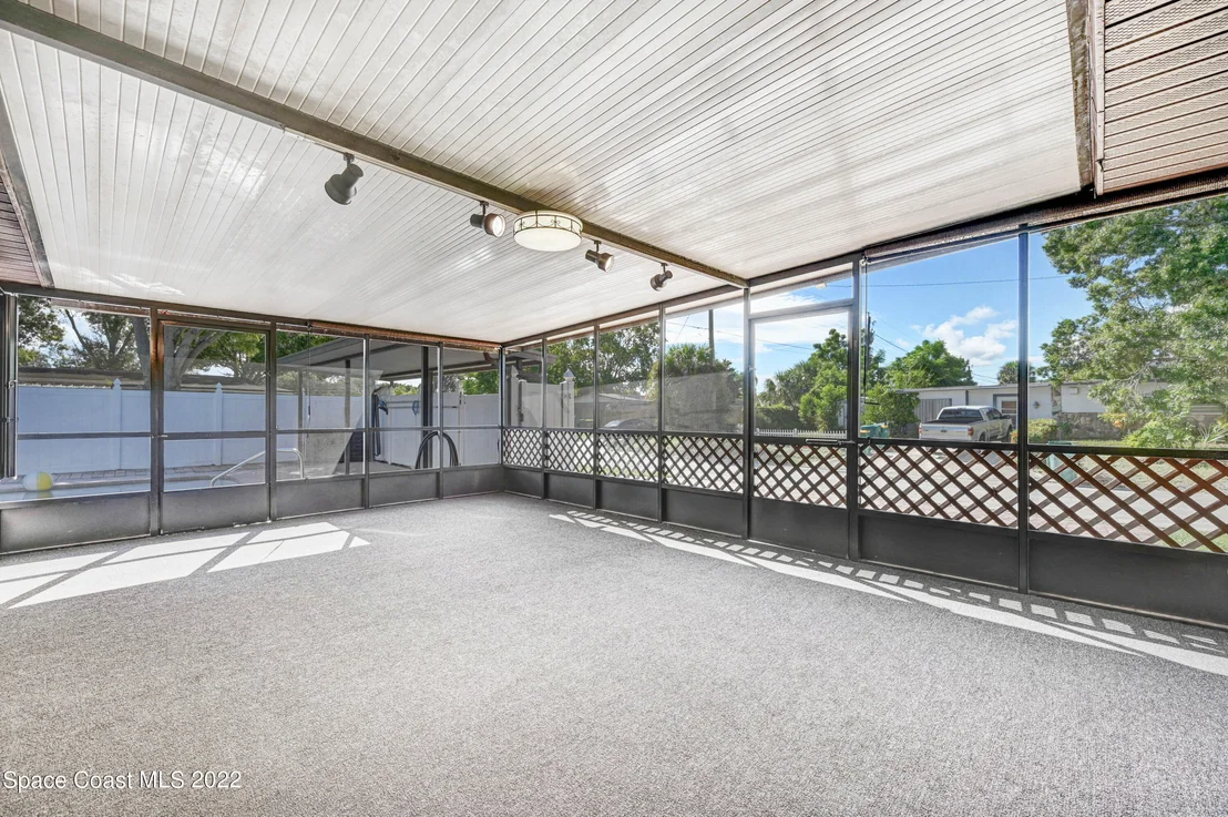 Photo of 1461 Johnson Street