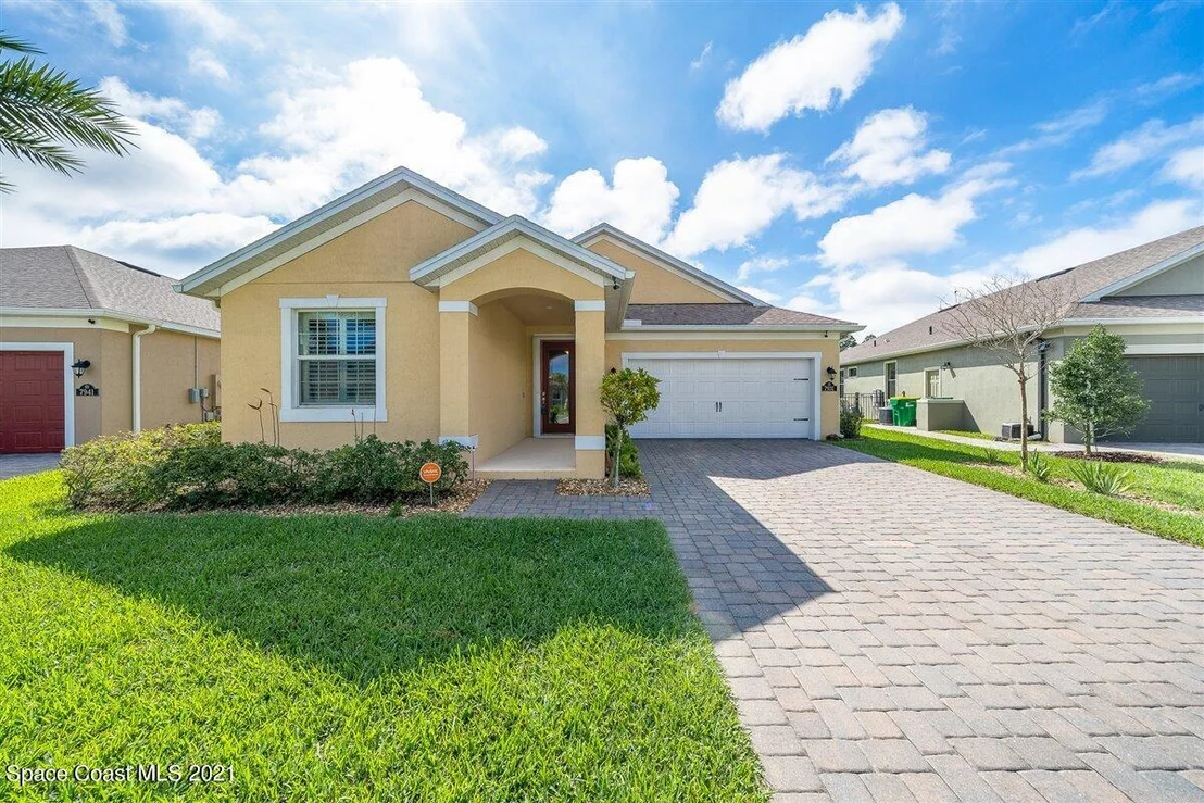 Photo of 7931 Strom Park Drive