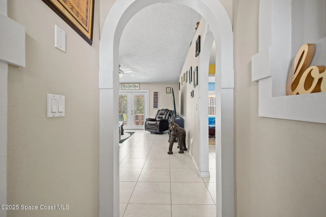Photo of 2977 Sebastian Lane