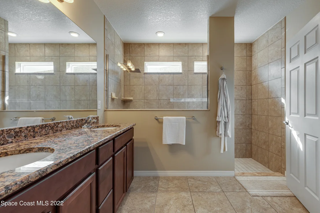 Photo of 1125 Morgan Circle NE