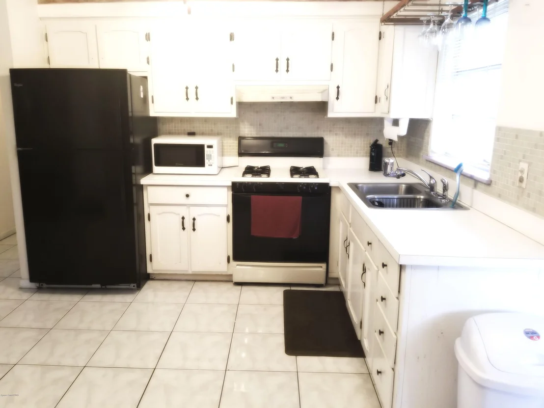 Photo of 3525 Lake Drive