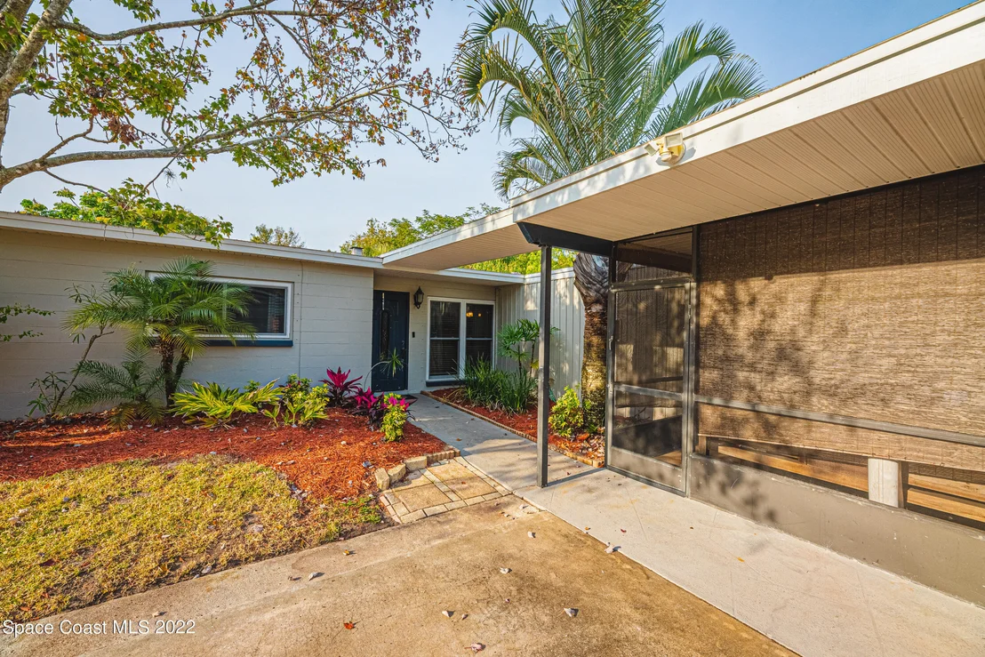 Photo of 30 Scott Lane