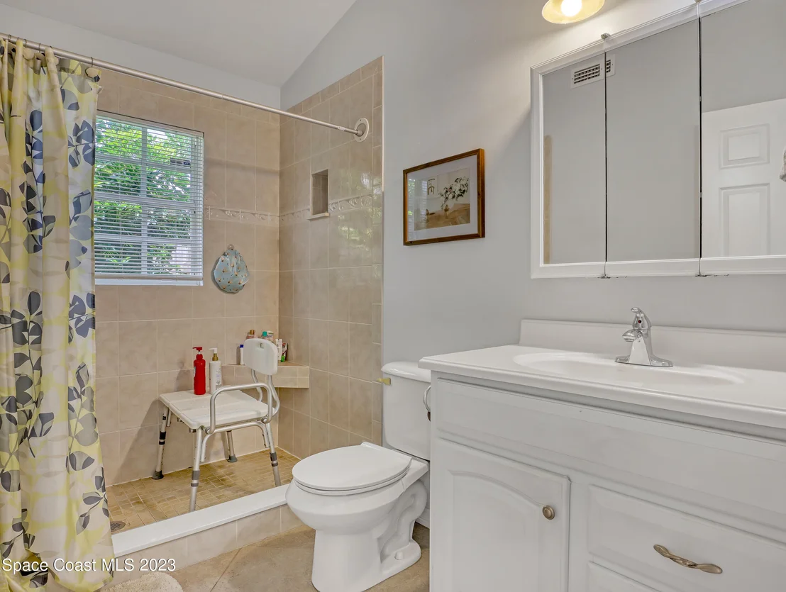 Photo of 6385 Grissom Parkway