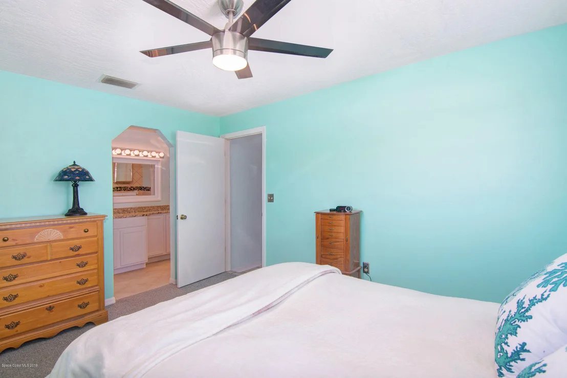 Photo of 1546 Spruce Road