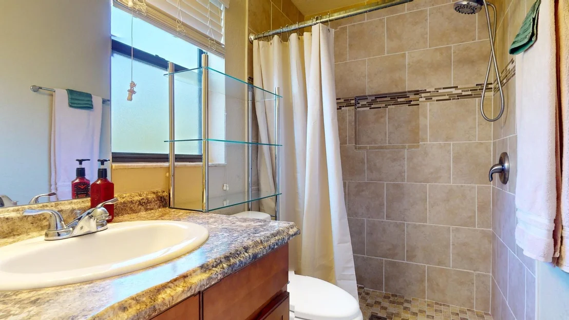 Photo of 112 E Haven Drive