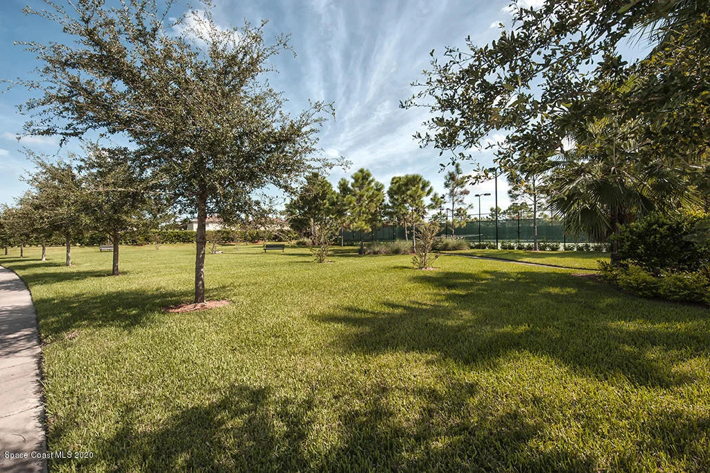 Photo of 4638 56th Lane