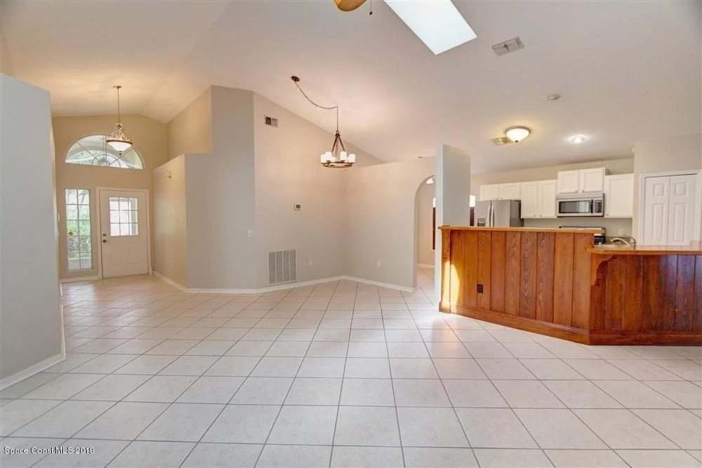 Photo of 1473 Crane Creek Boulevard