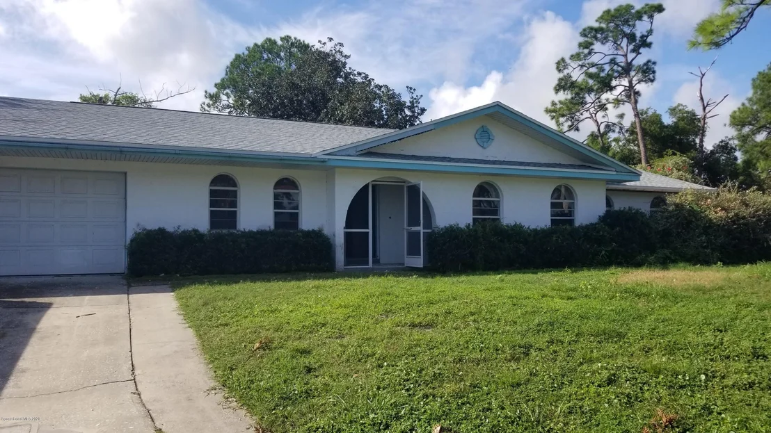 Photo of 1253 Saint Andrews Drive