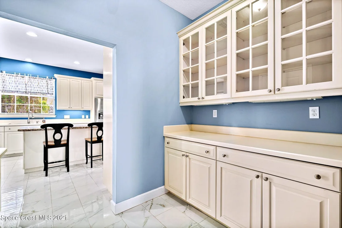 Photo of 3575 James Road