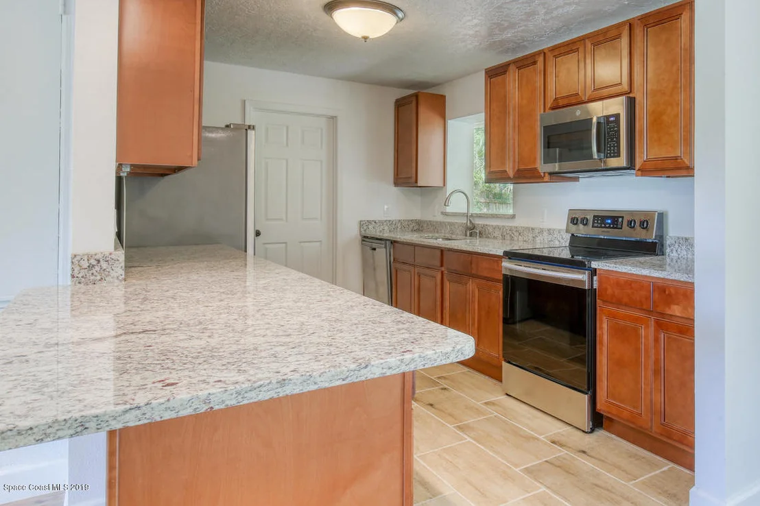 Photo of 2821 Shepard Drive