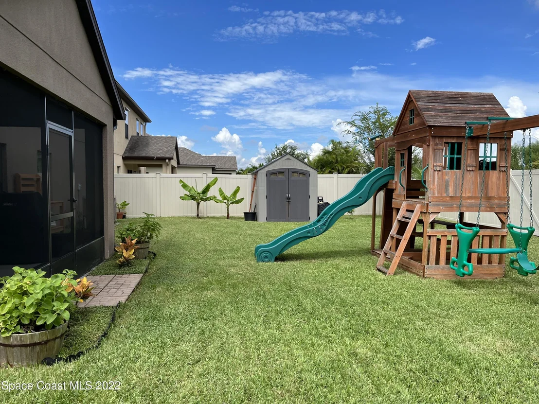 Photo of 800 Fiddleleaf Circle