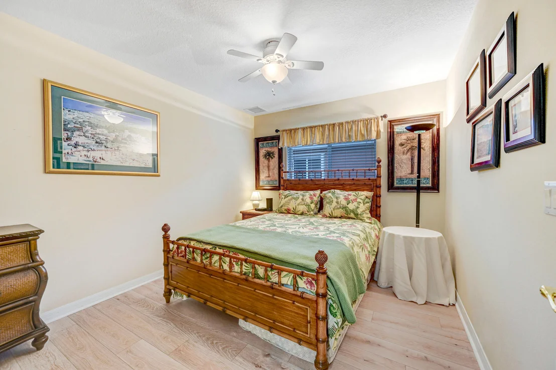 Photo of 7168 Broderick Drive