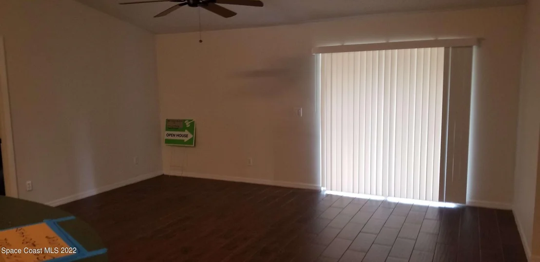 Photo of 6150 Edison Street