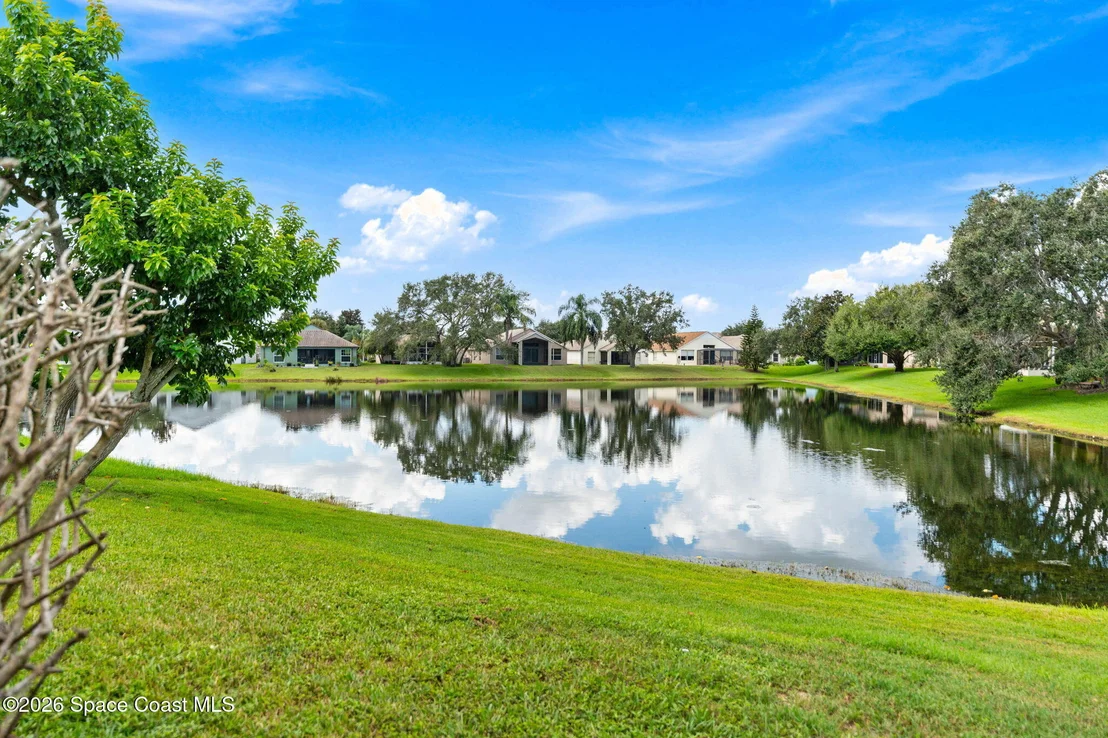 Photo of 981 Shaw Circle