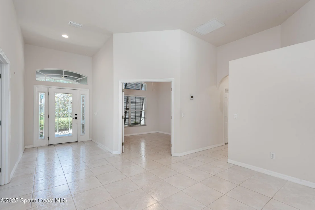 Photo of 2423 Woodfield Circle