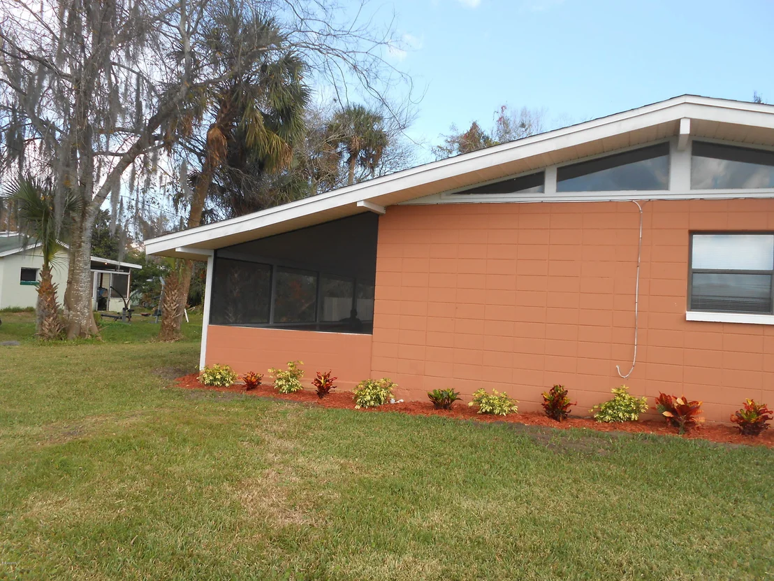 Photo of 806 Georgia Avenue