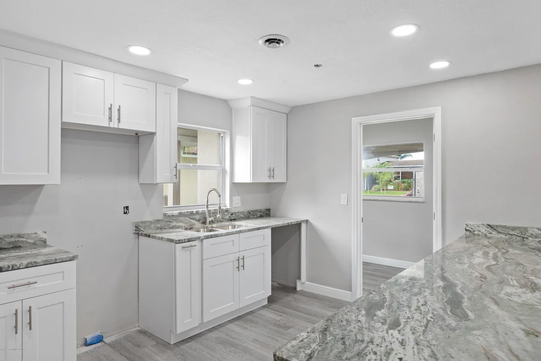 Photo of 1714 Hubbard Drive