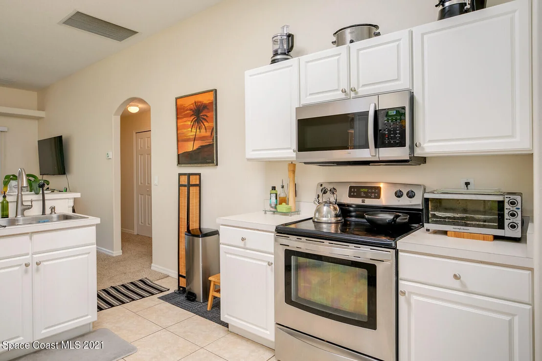 Photo of 2451 Stratford Pointe Drive