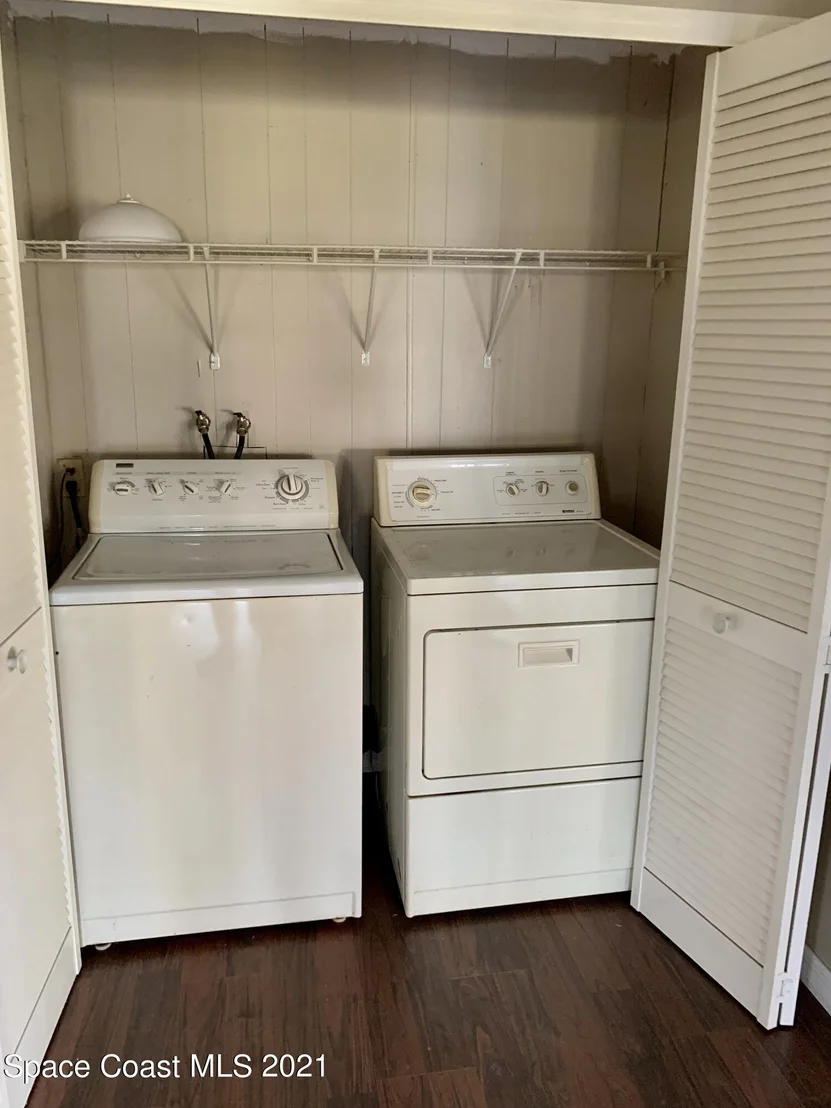 Photo of 195 Maplewood Boulevard