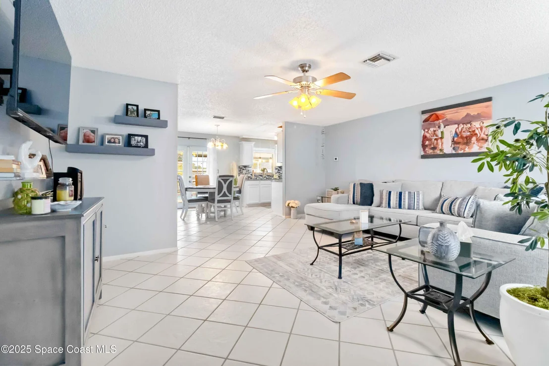 Photo of 215 Capron Road