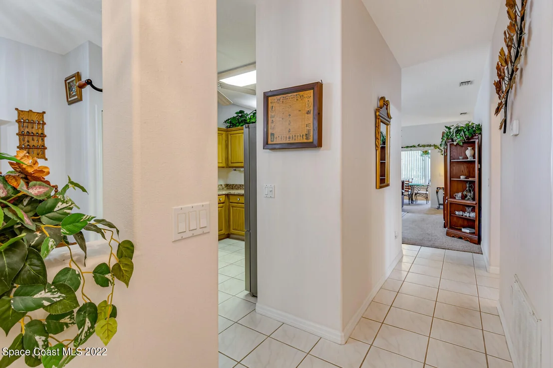 Photo of 1033 S Fork Circle