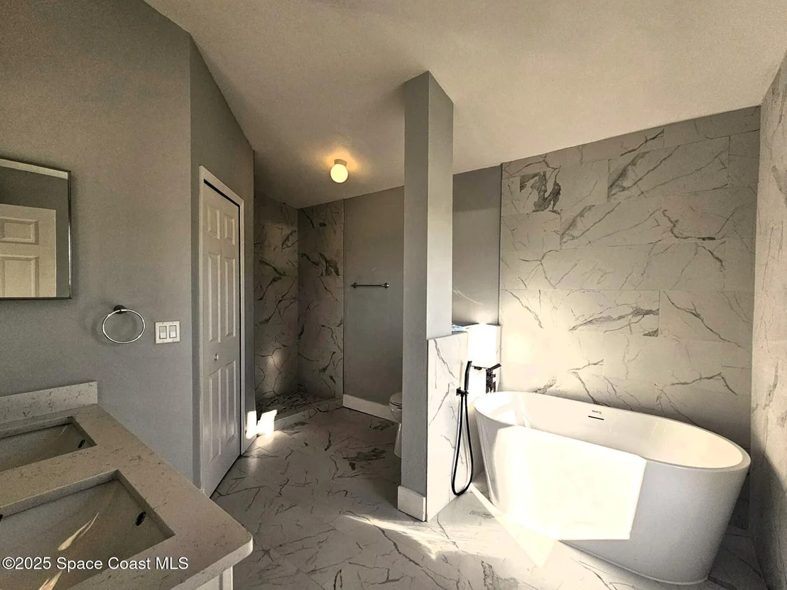 Photo of 2264 Bayhill Drive