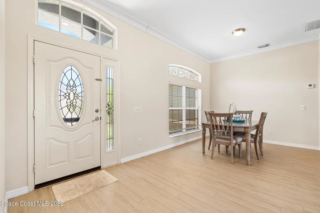 Photo of 3407 Peninsula Circle