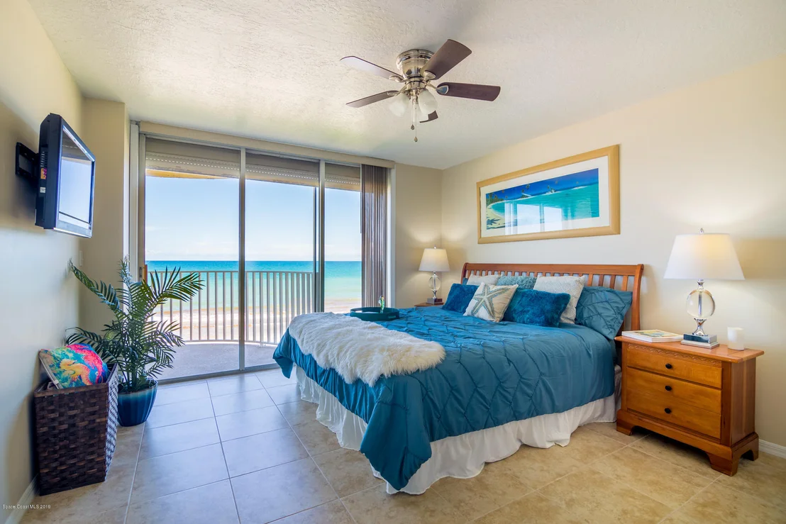 Photo of Unit 310 at 2225 Highway A1a