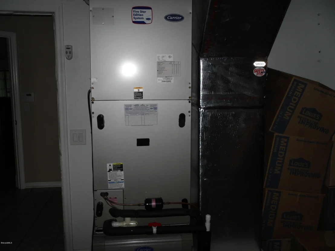 Photo of 166 NE Nemo Circle