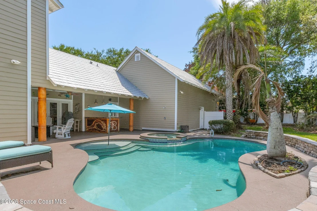 Photo of 409 Rockledge Drive