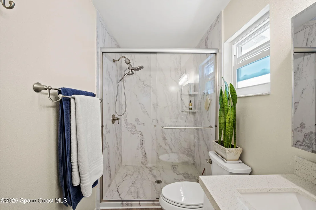Photo of 7455 Darien Road