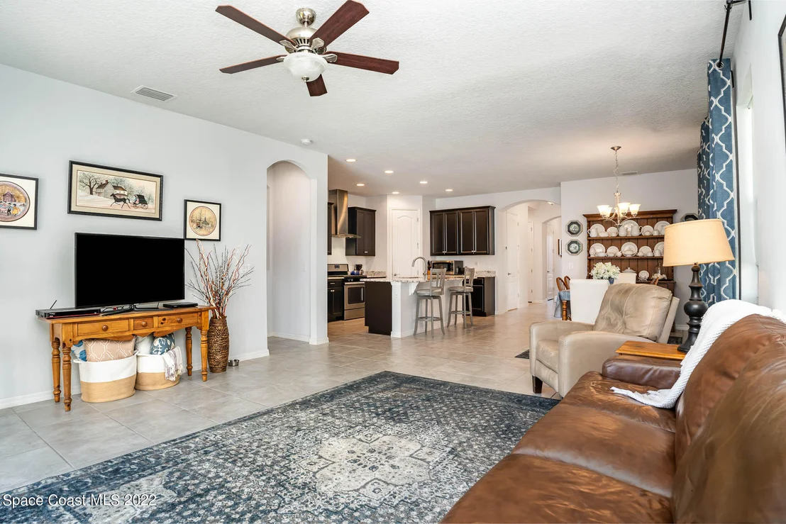 Photo of 2881 Casterton Drive