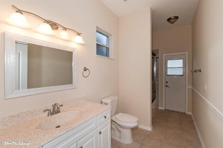Photo of 5640 Sheffield Place