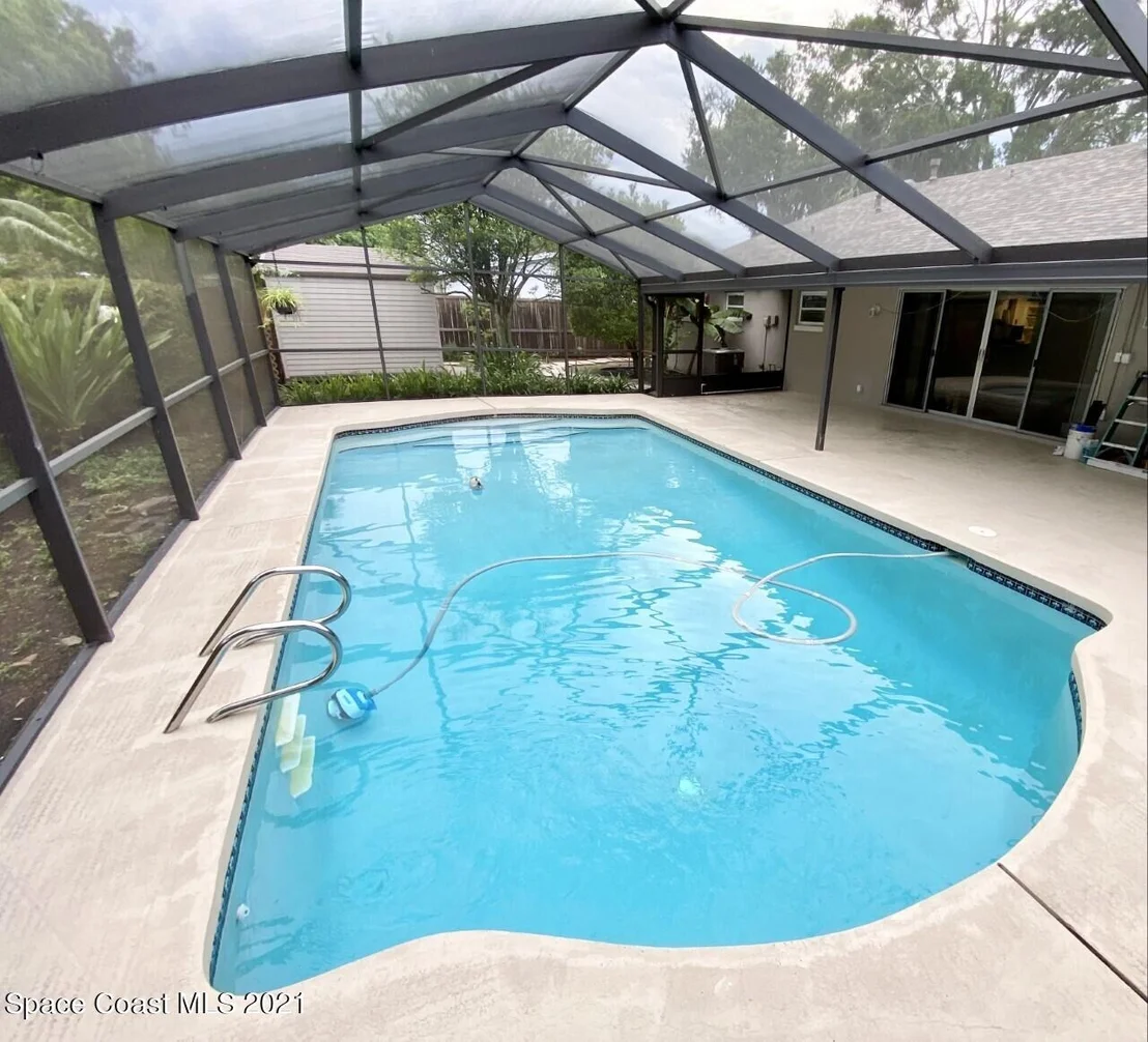 Photo of 937 Kings Post Road