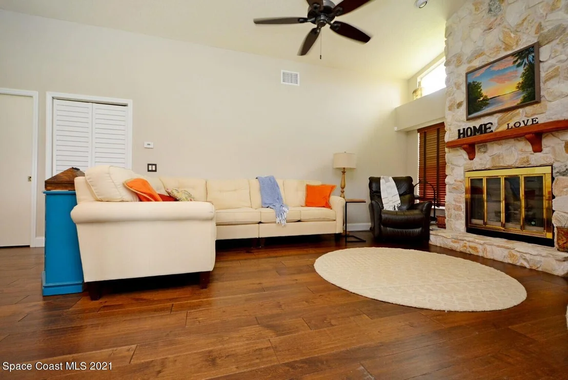 Photo of 1251 Silver Lake Drive