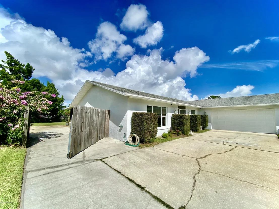 Photo of 5282 Bridge Road