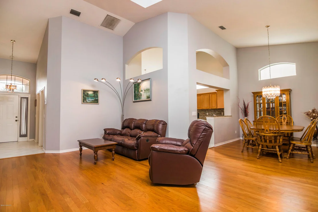 Photo of 441 Shell Cove Drive