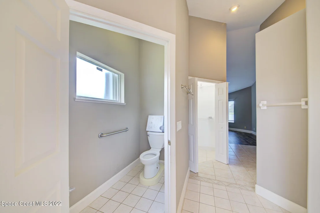 Photo of 5651 Herons Landing Drive