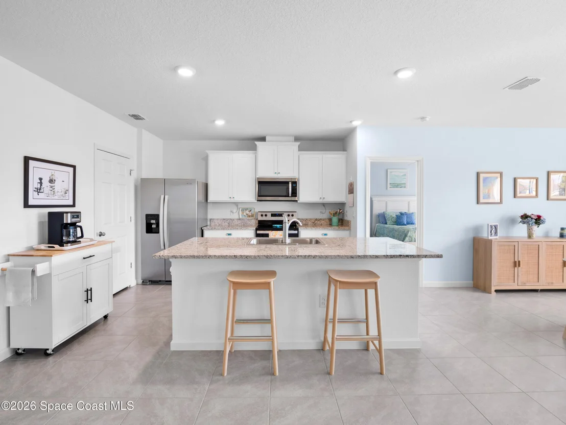 Photo of 3696 Aberdeen Drive SE