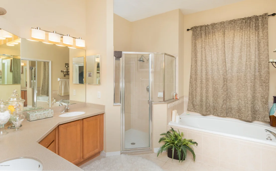 Photo of 4867 Alamanda Drive