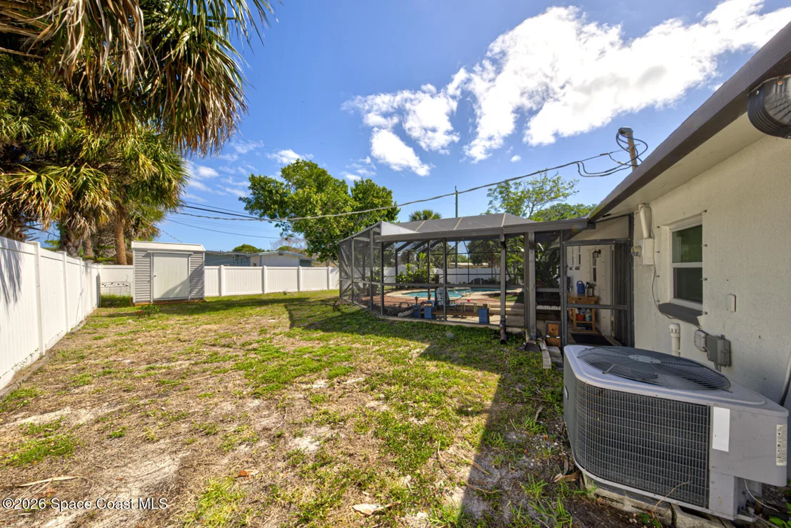 Photo of 452 Alice Drive