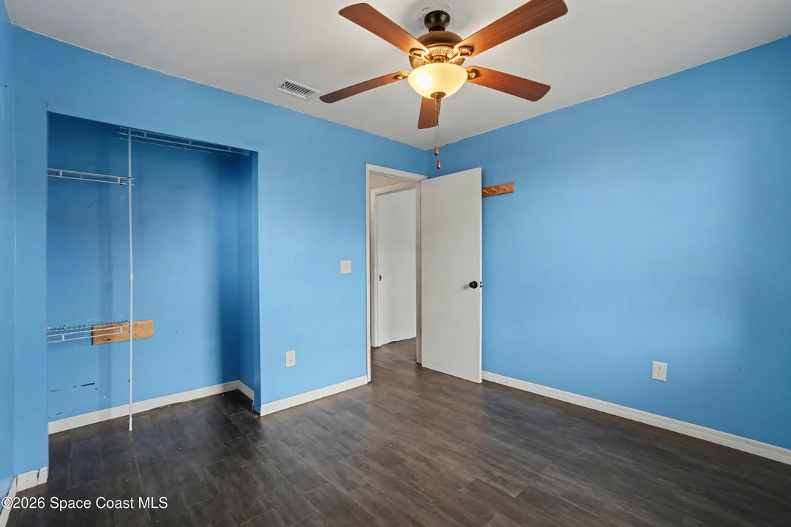 Photo of 3815 Jupiter Boulevard SE