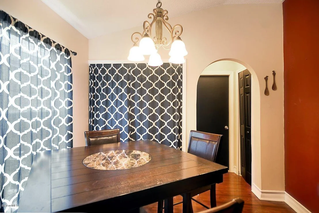 Photo of 4077 Four Lakes Drive