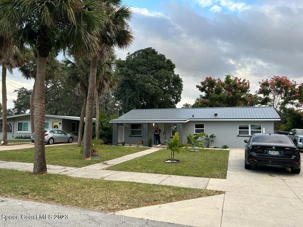 Photo of 1083 Sea Grape Drive