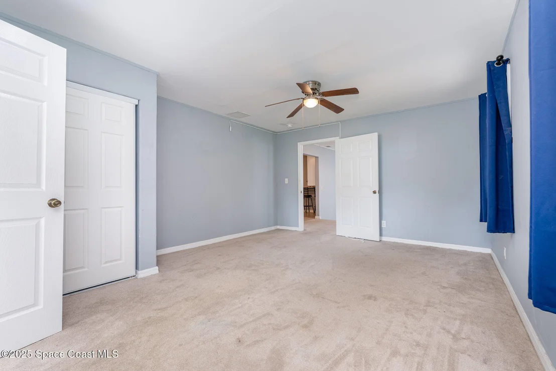 Photo of 190 Stephenson Drive NE
