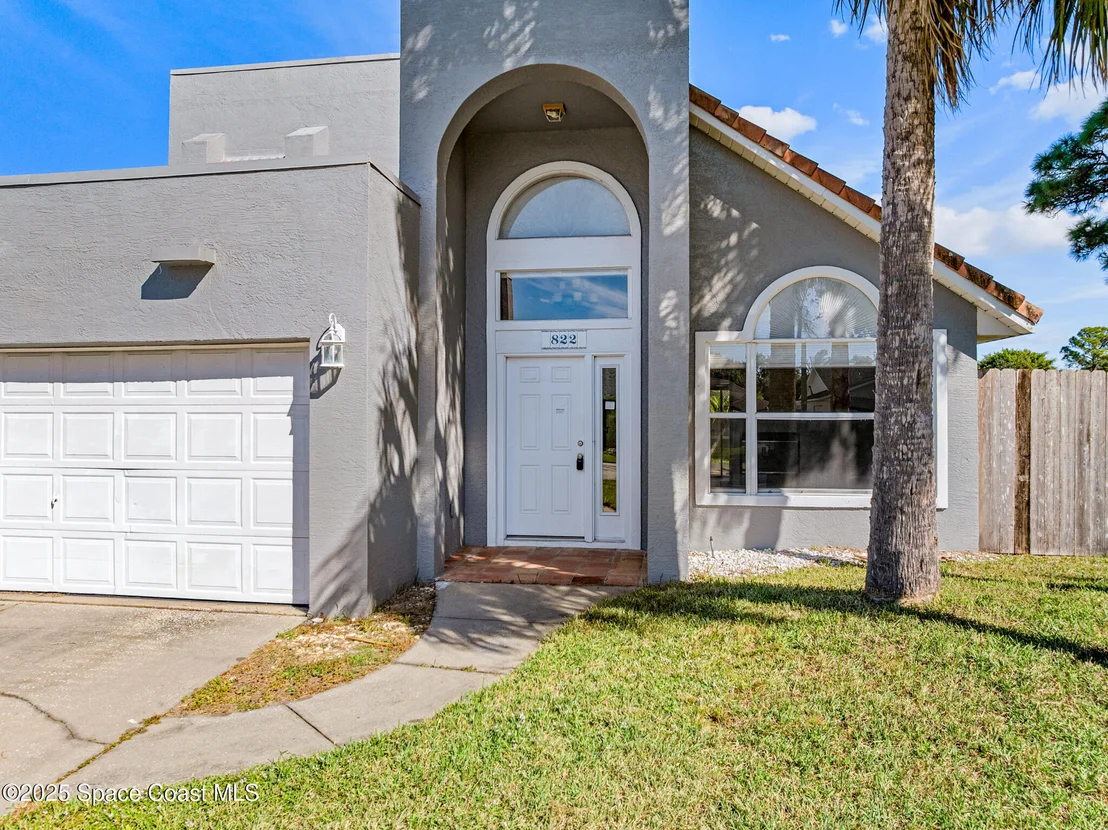 Photo of 822 Emerald Way