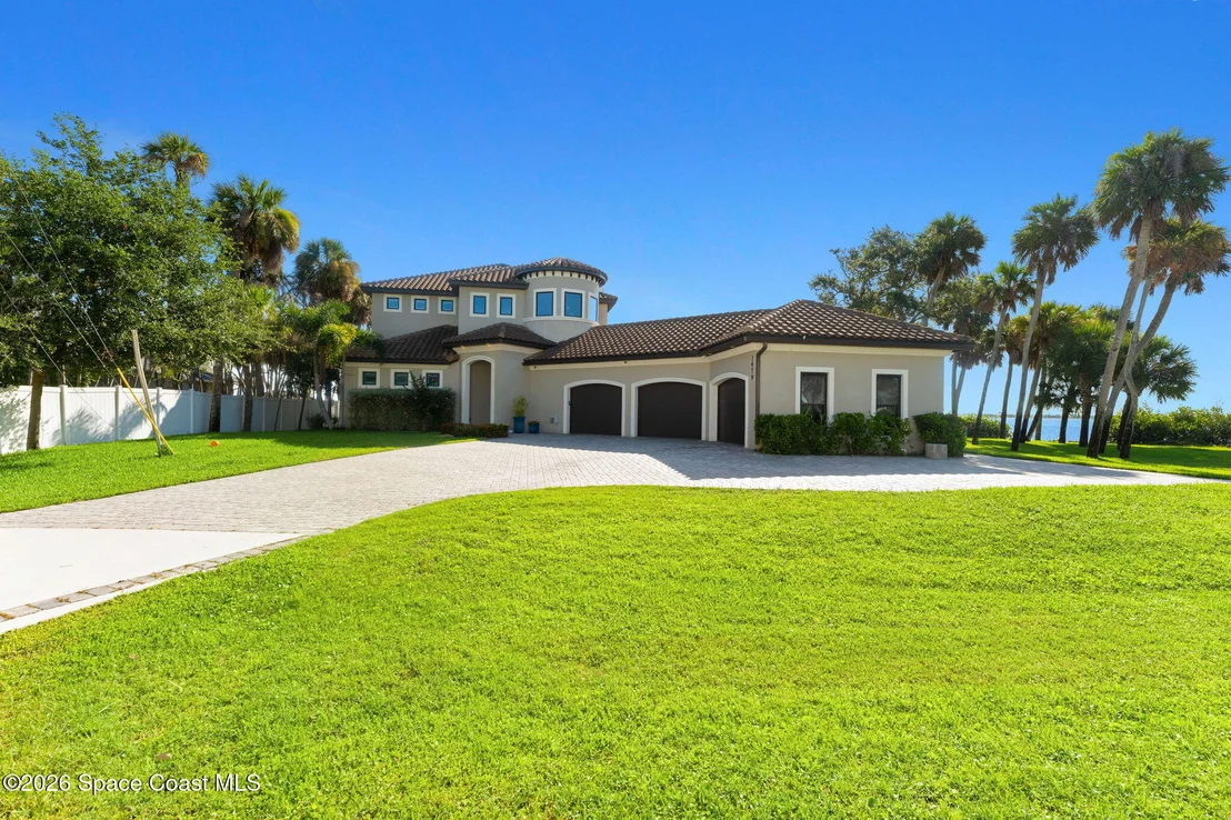 Photo of 3479 N Sylvan Lane