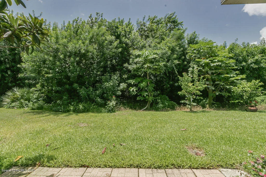 Photo of 2122 Spring Creek Circle NE